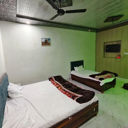 Anjani Garden Hotel And Restaurant Jhusi ภายนอก รูปภาพ